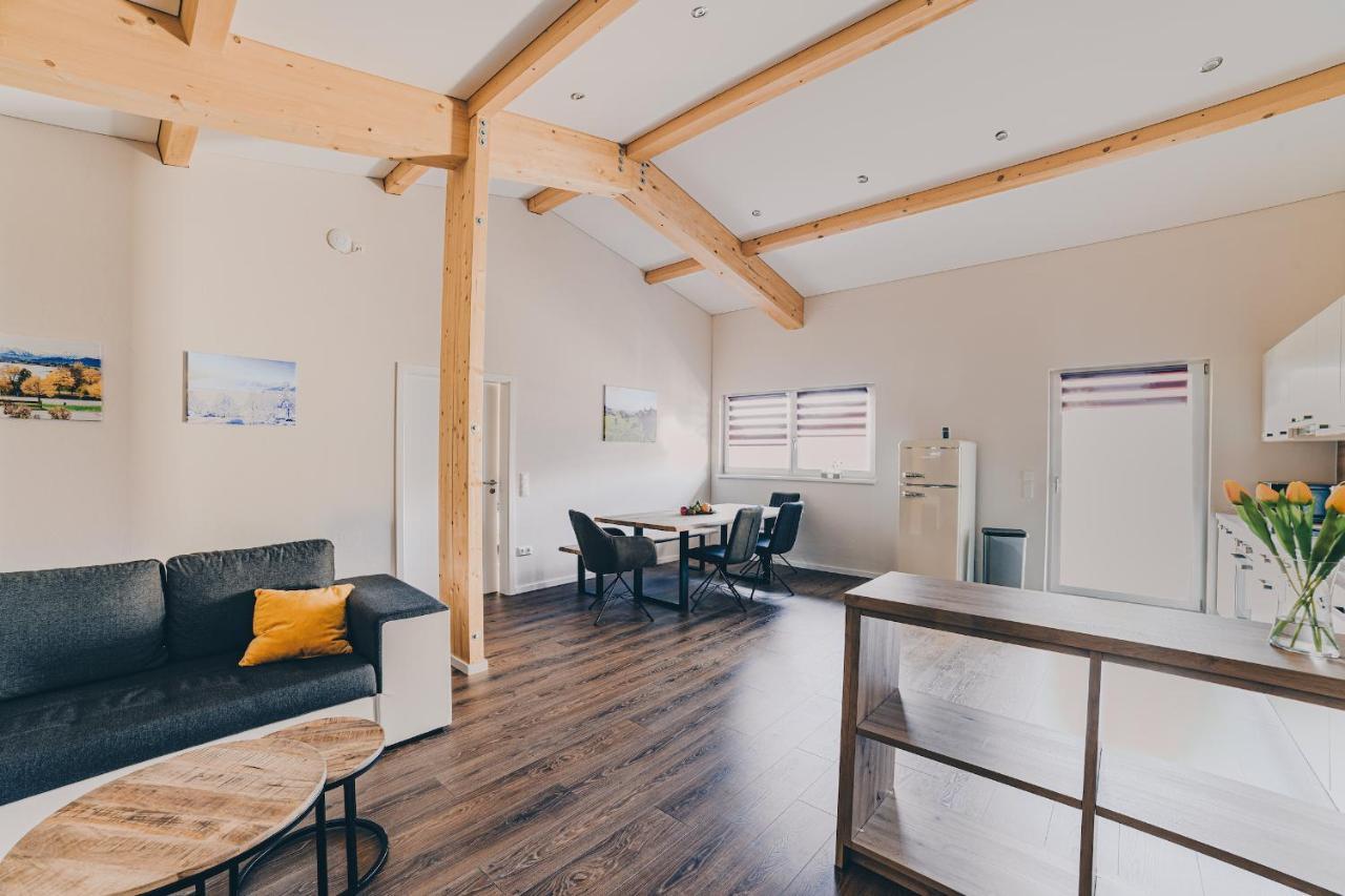 Grosse Ferienwohnung Mit Balkon Und Perfekter Lage Eggenthal Kültér fotó